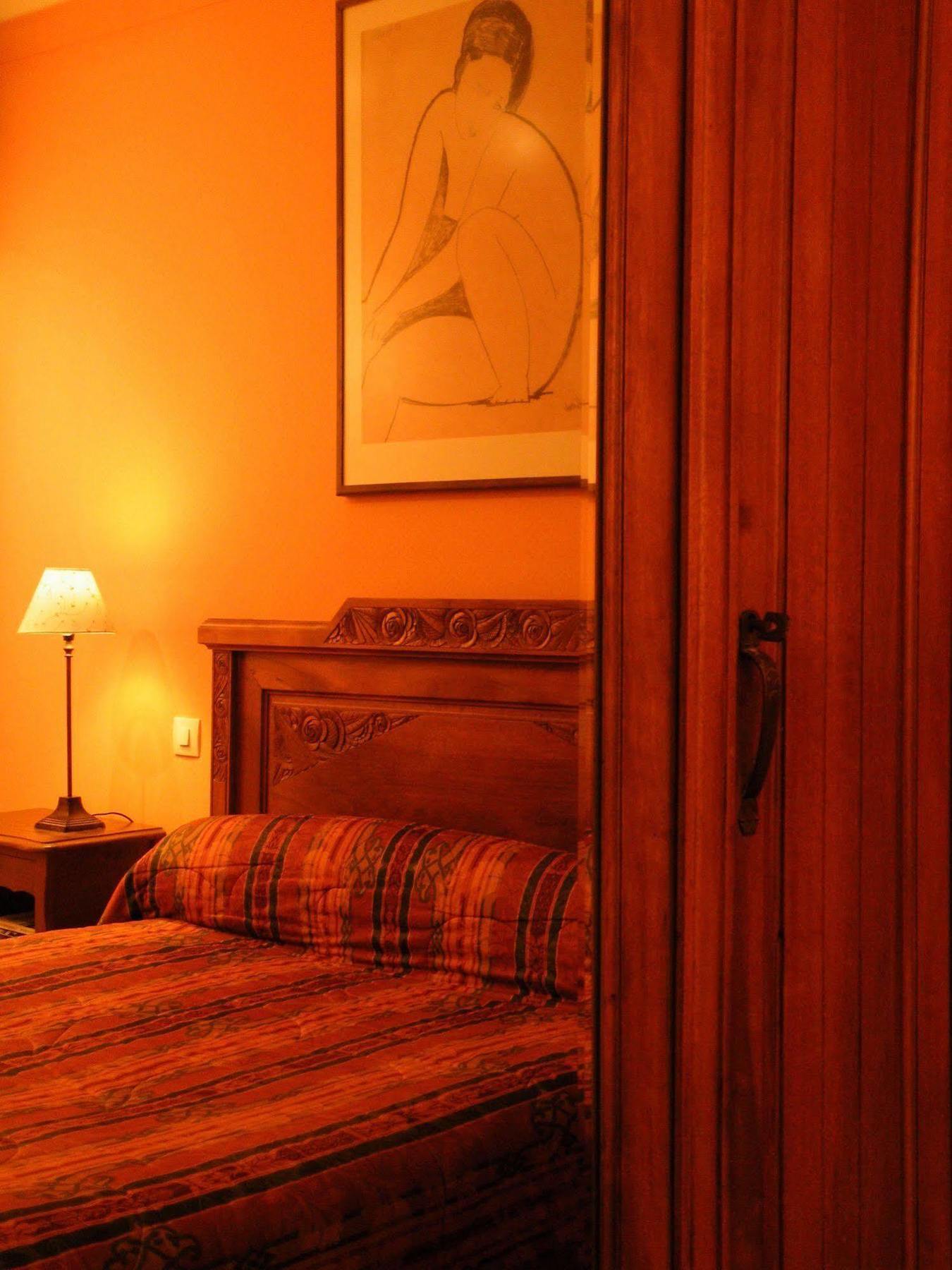 Hotel Diderot Chinon Exterior foto